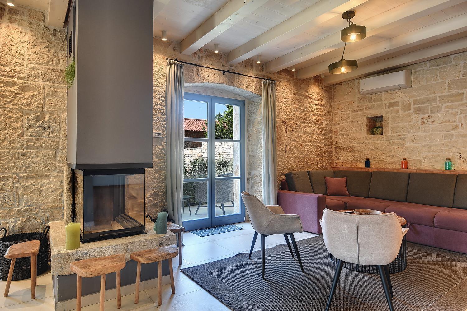 Tinjan Villa Pi For 8 People In Central Istria With Heated Pool & Large Garden מראה חיצוני תמונה